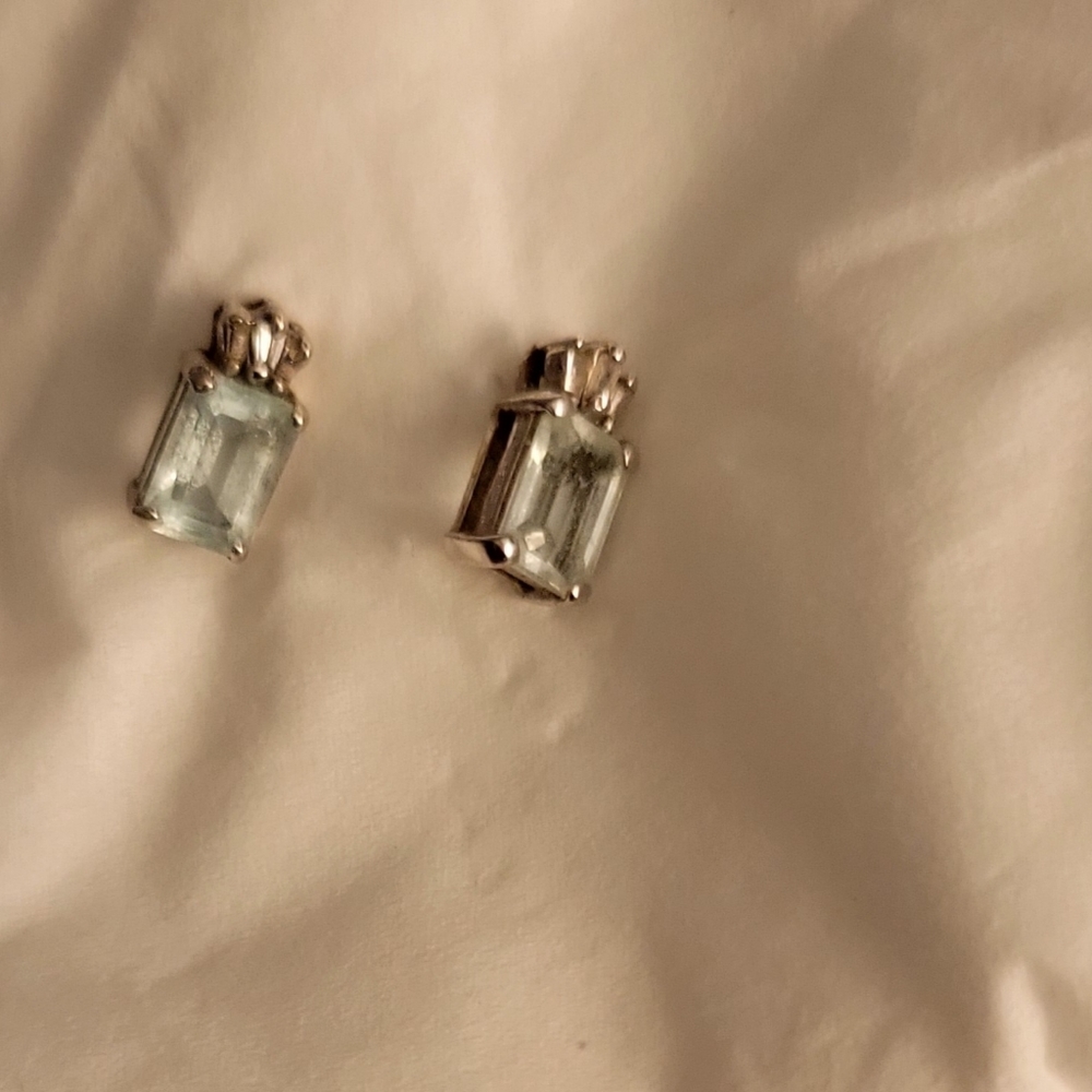 Aquamarine stud earrings